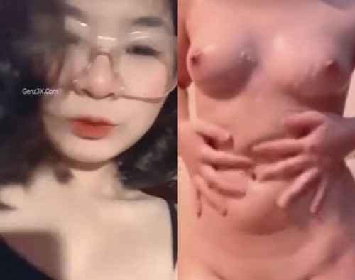 Clip Sex Bích Tuyền 2k6 hot girl dáng đẹp ở trên live